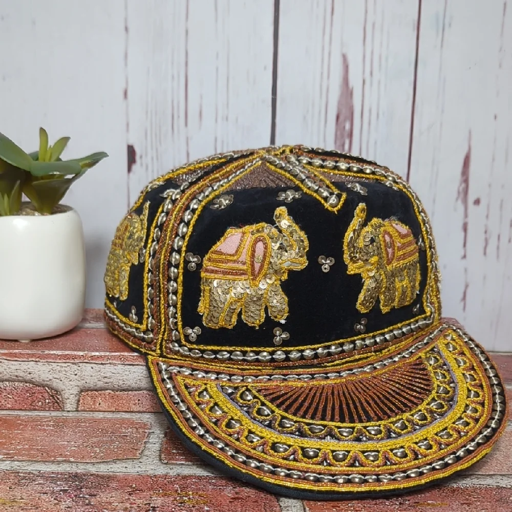 Vtg Kalaga Embroidered Elephant Tapestry Cap Beaded‎ Sequin Black Velvet Mynamar - Picture 4 of 16